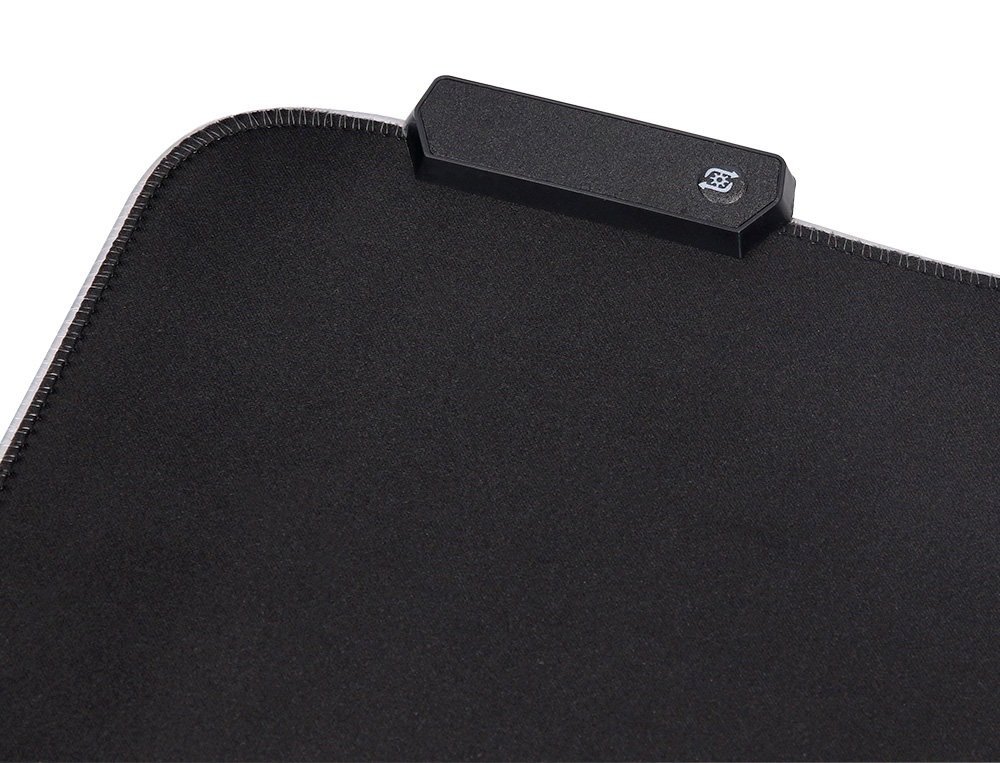 ALFOMBRILLA PARA RATON Q-CONNECT XXL ILUMINACION LED CONEXION USB COLOR NEGRO 800X300X4 MM