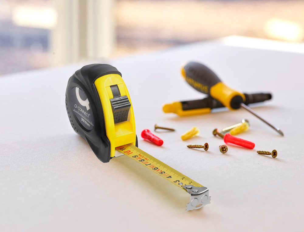 FLEXOMETRO Q-CONNECT CON FRENO MATERIAL ANTICHOQUE 19 MM DE ANCHO LONGITUD 5 MT