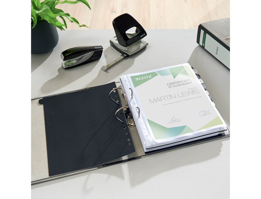ARCHIVADOR DE PALANCA LEITZ CO2 NEUTRAL CARTON JASPEADO 180 DIN A4 LOMO 80 MM NEGRO