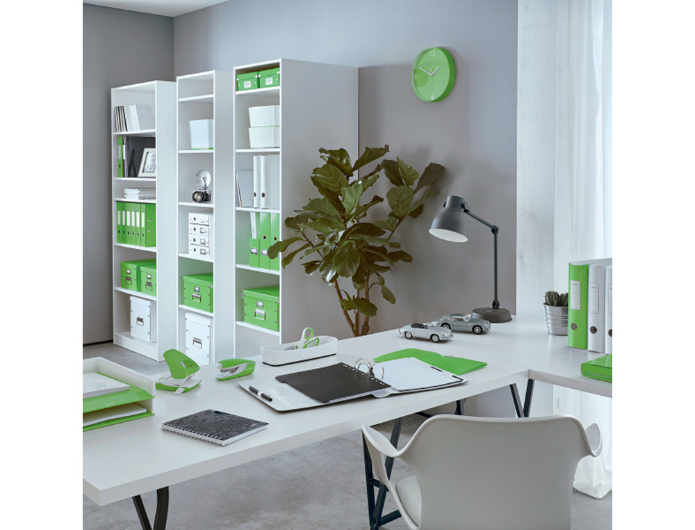 CARPETA LEITZ WOW PLASTICO RIGIDO DIN A4 CON PINZA SUPERIOR COLOR VERDE