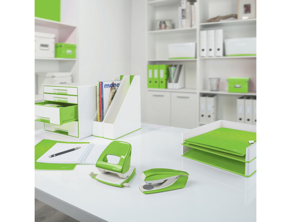 CARPETA LEITZ WOW PLASTICO RIGIDO DIN A4 CON PINZA SUPERIOR COLOR VERDE